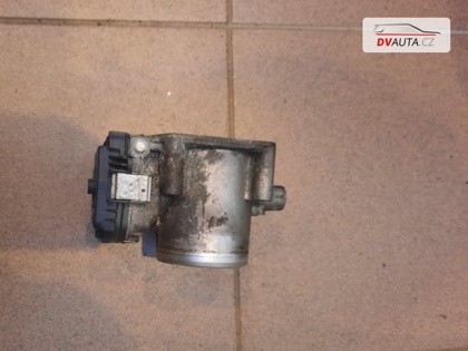 Škrtící klapka 03F133062B